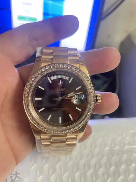 R*l*x watches-172